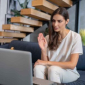 En professionel sexolog i København tilbyder online rådgivning for at hjælpe klienter med at navigere intime udfordringer og styrke relationer.